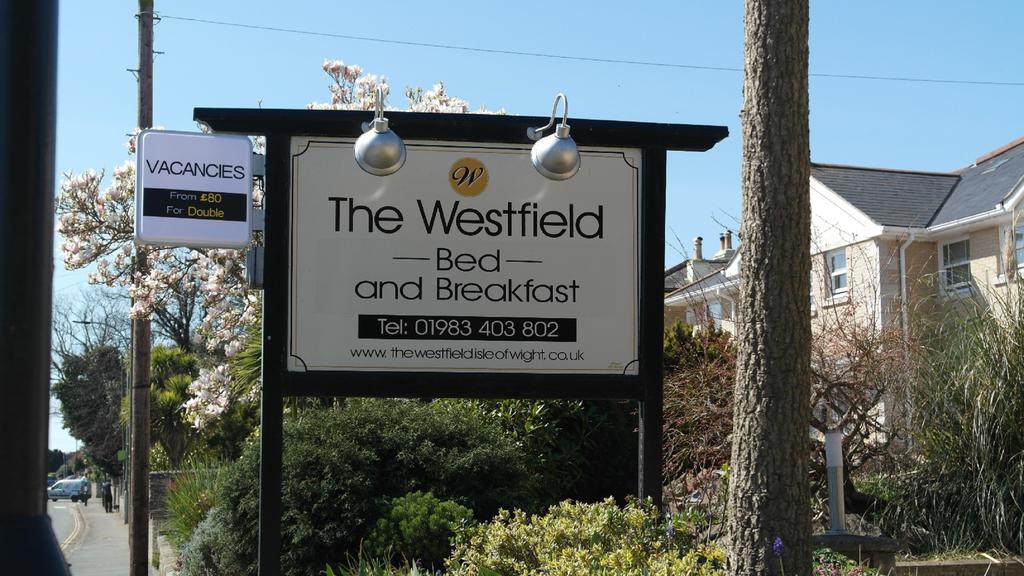 The Westfield Apartment Сандаун Екстериор снимка